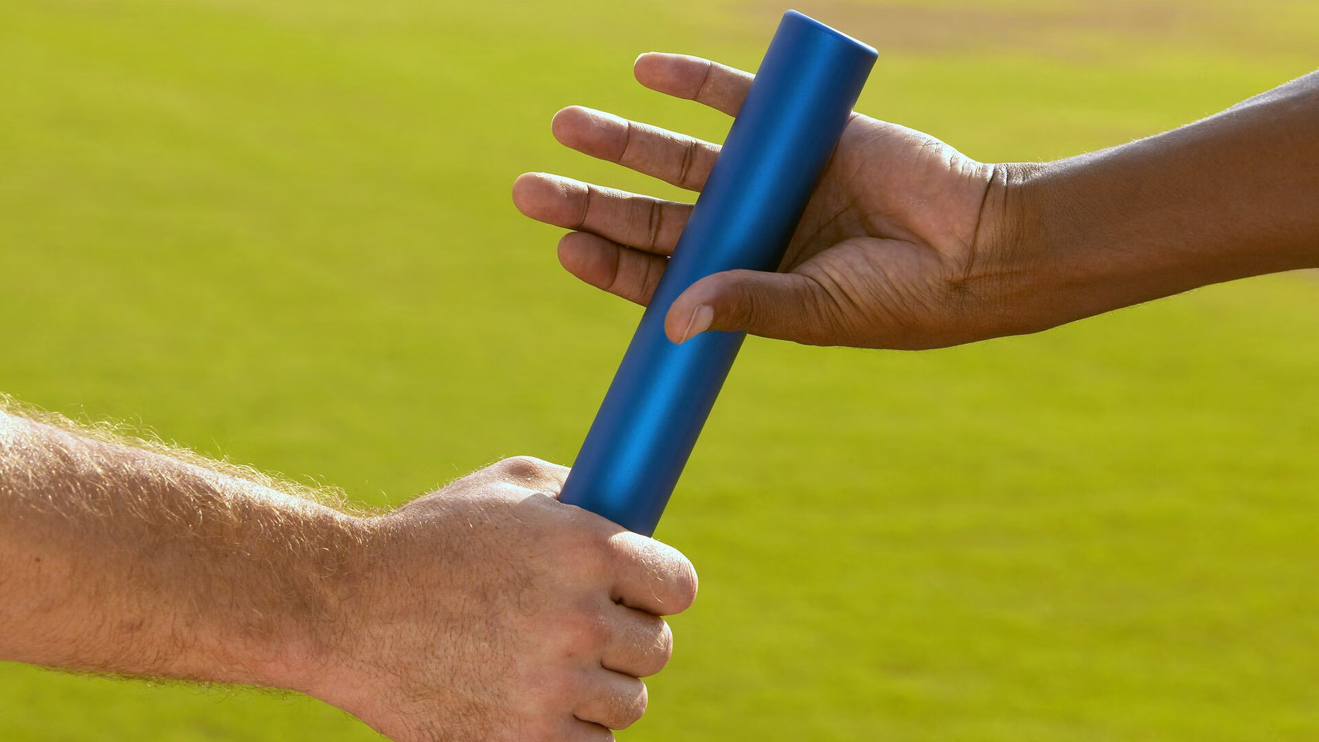 _全息投影运动会：未来体育的新玩法_，全息投影足球赛